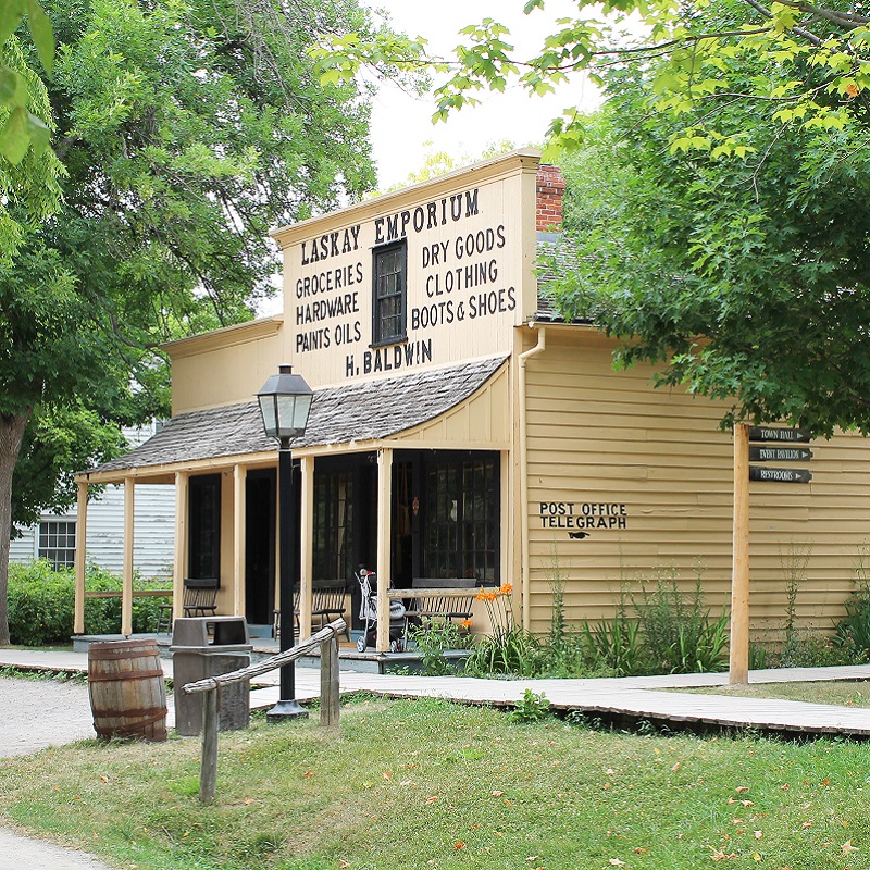 exterior view of Laskay Emporium on summer day